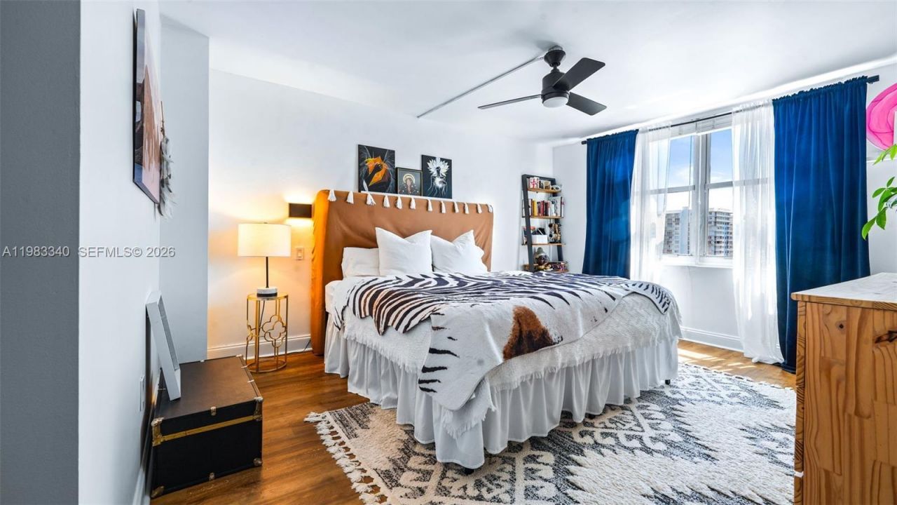 2750 NE 183rd St , Unit 1610, Aventura, FL 33160 Photo