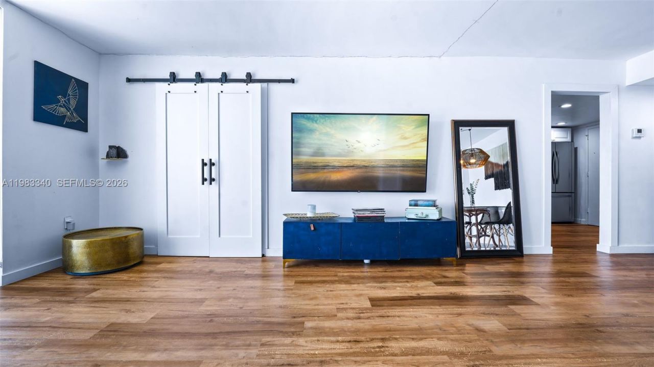 2750 NE 183rd St , Unit 1610, Aventura, FL 33160 Photo