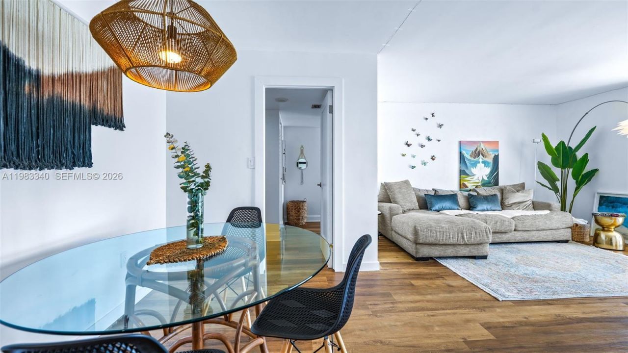 2750 NE 183rd St , Unit 1610, Aventura, FL 33160 Photo