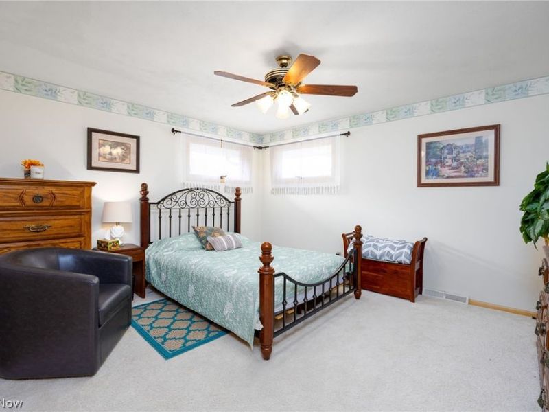 13352 Claremont Avenue, Middleburg Heights, OH 44130 Photo 11