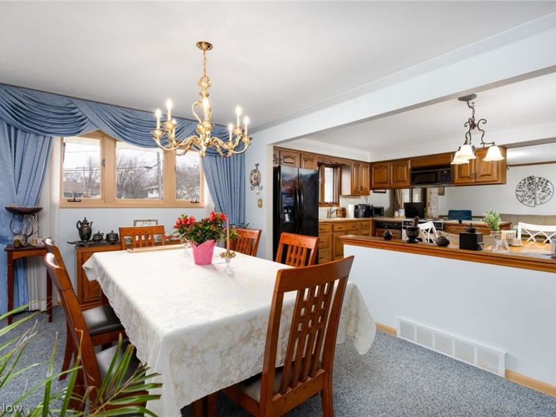 13352 Claremont Avenue, Middleburg Heights, OH 44130 Photo 5