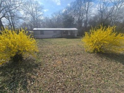 599 Overhead Bridge Rd, Camden, TN 38320 Main Photo