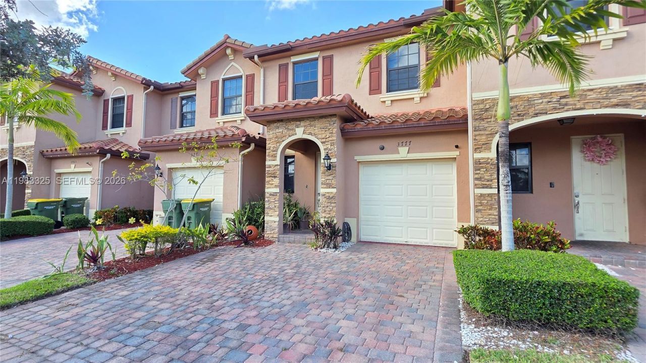 3777 SE 1st St, Homestead, FL 33033 Photo