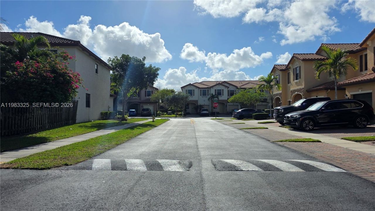 3777 SE 1st St, Homestead, FL 33033 Photo