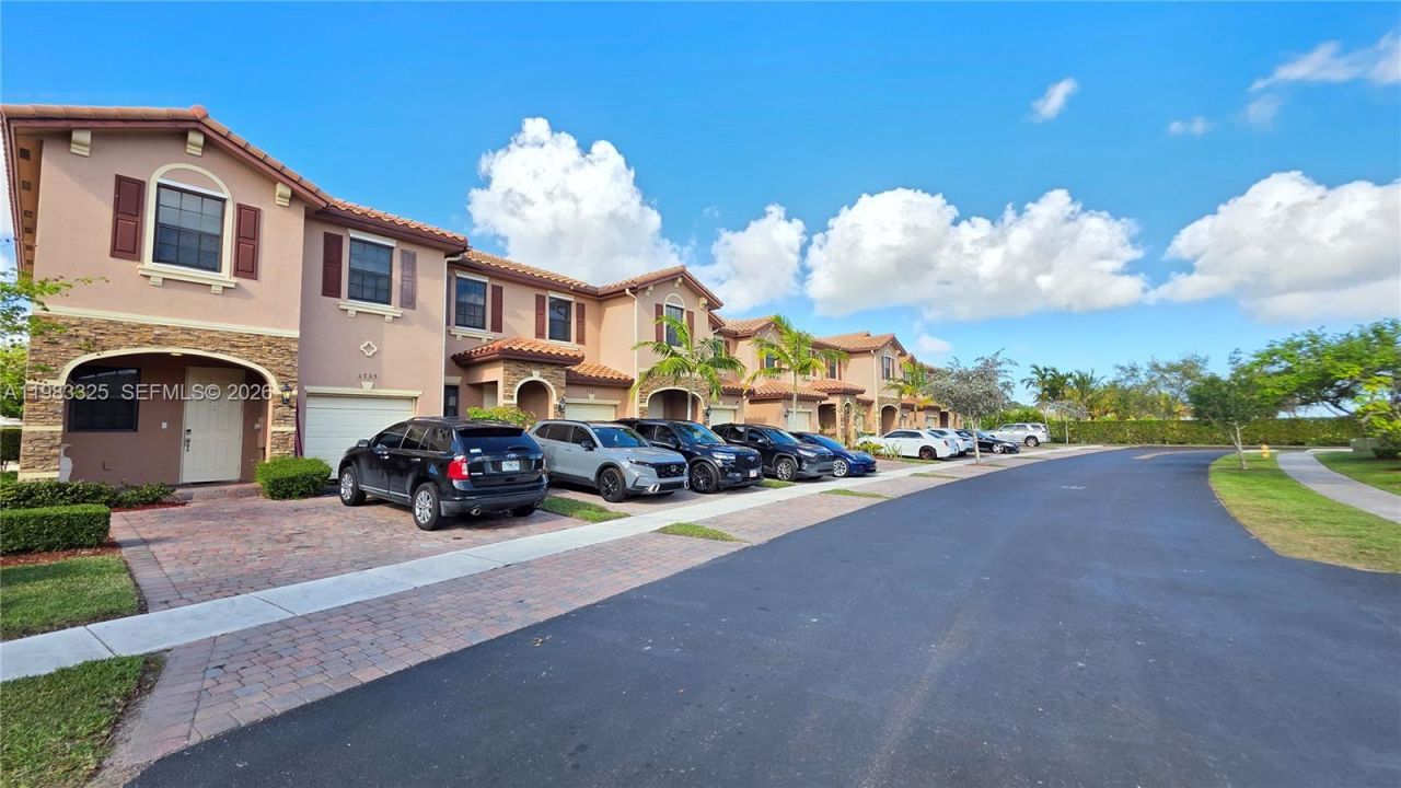 3777 SE 1st St, Homestead, FL 33033 Photo