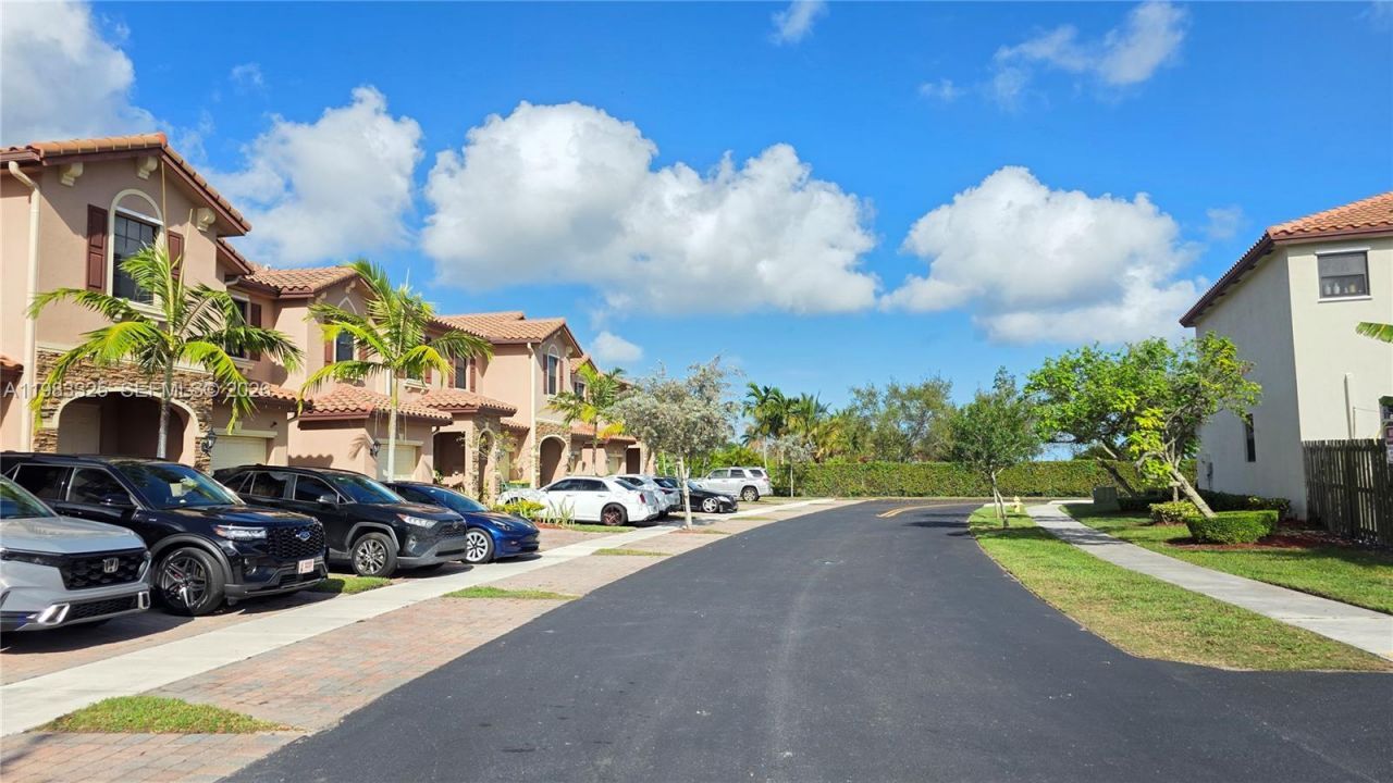 3777 SE 1st St, Homestead, FL 33033 Photo