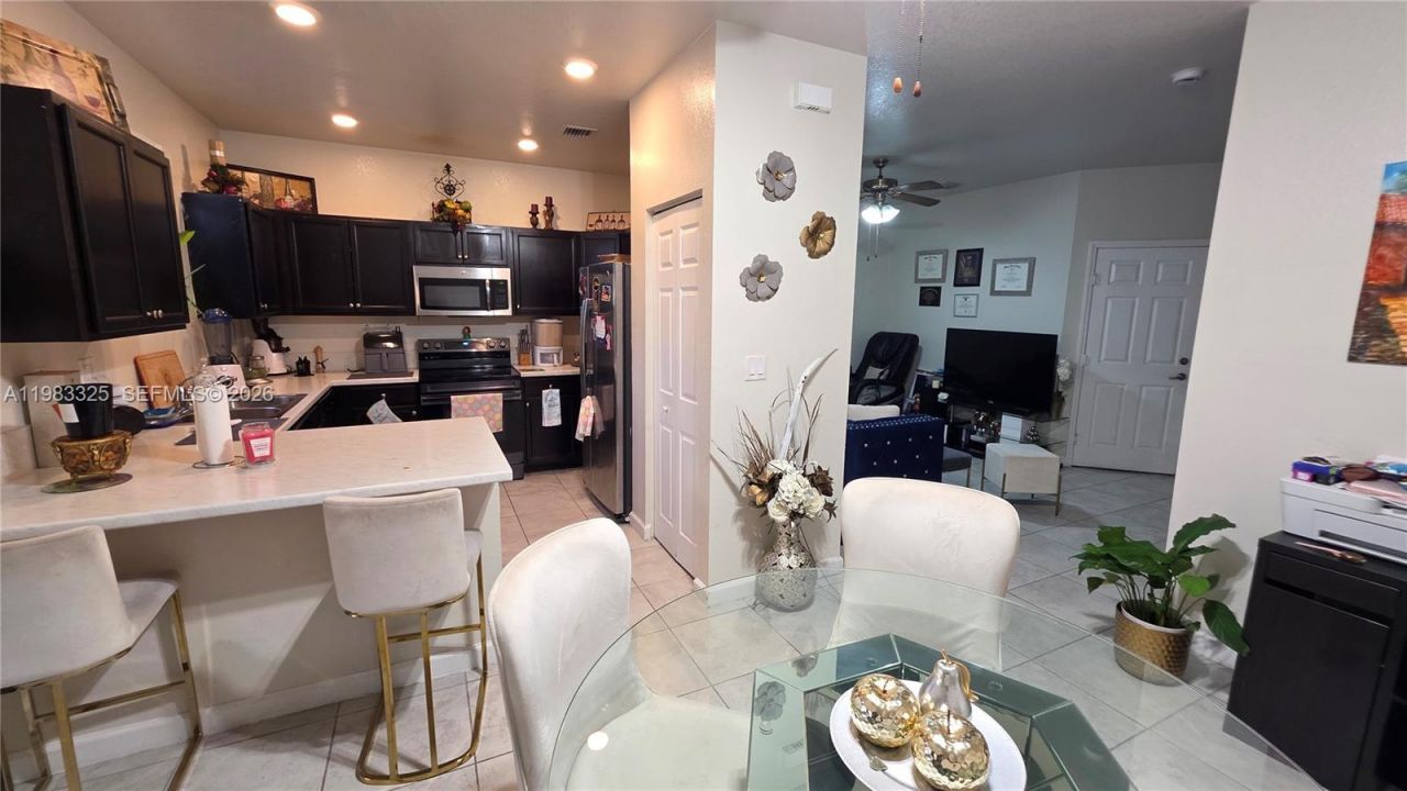 3777 SE 1st St, Homestead, FL 33033 Photo