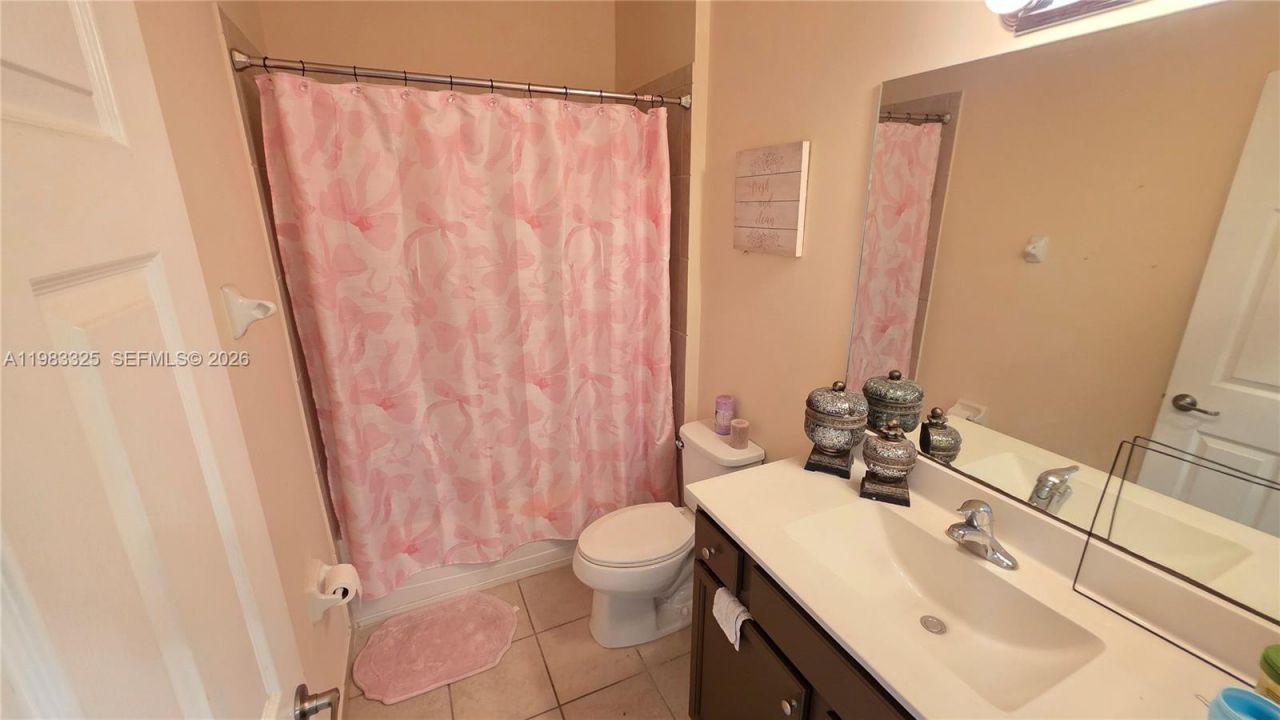 3777 SE 1st St, Homestead, FL 33033 Photo