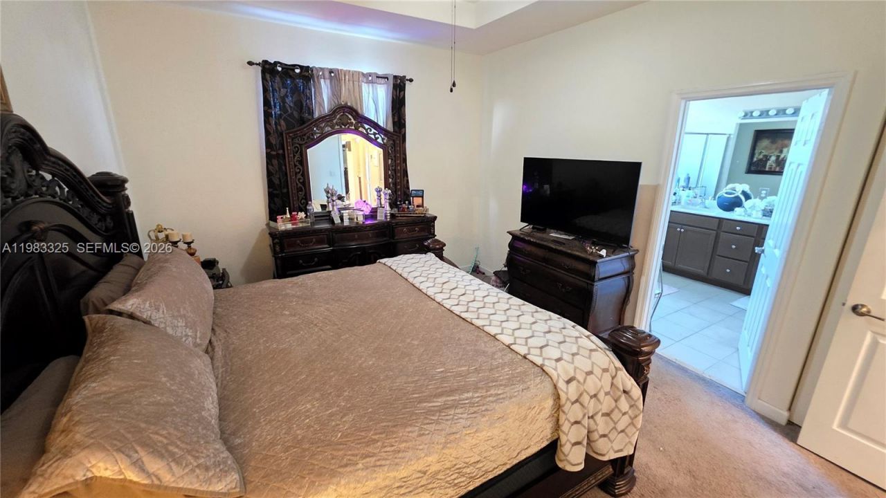 3777 SE 1st St, Homestead, FL 33033 Photo
