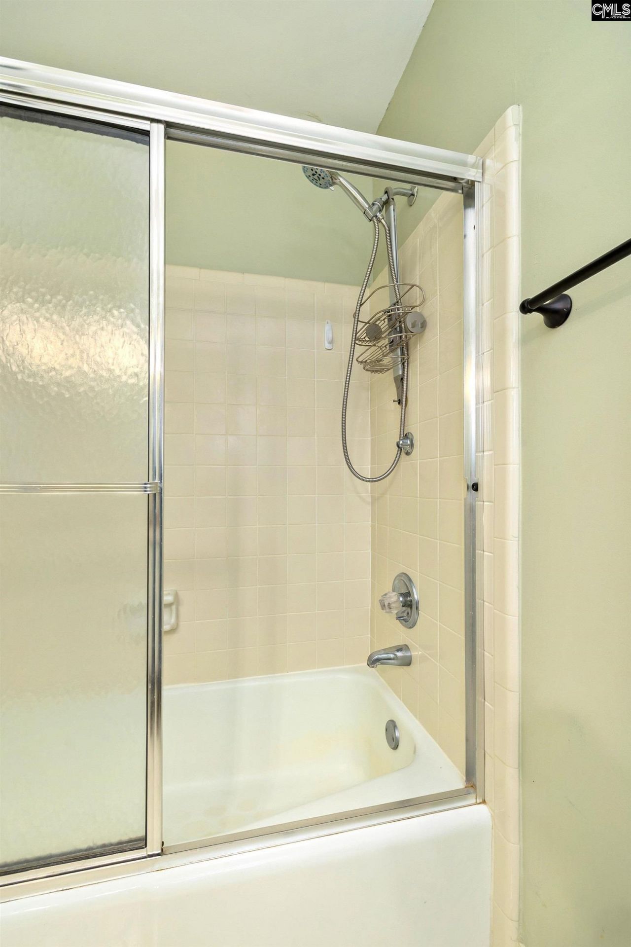 2285 Treetop Lane Photo 21