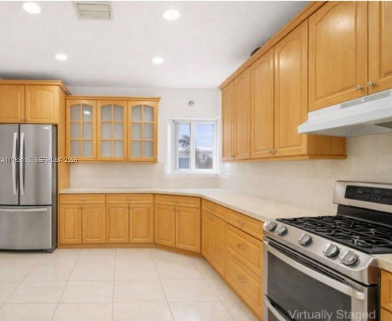 550 NE 173rd St, North Miami Beach, FL 33162 Photo