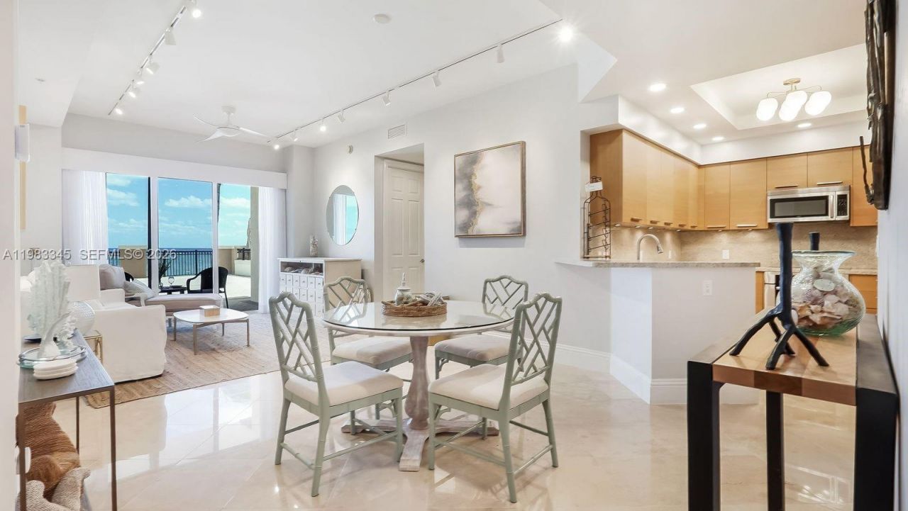 4444 El Mar Dr, Unit 3204, Lauderdale by the Sea, FL 33308 Photo