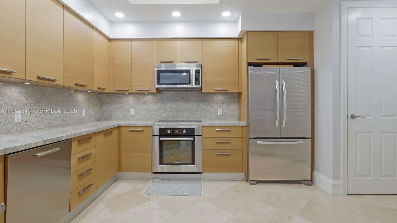 4444 El Mar Dr, Unit 3204, Lauderdale by the Sea, FL 33308 Photo