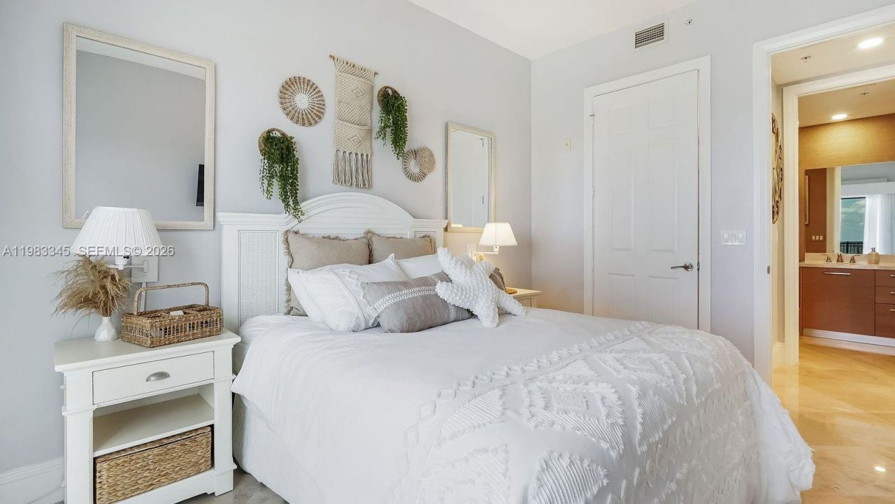 4444 El Mar Dr, Unit 3204, Lauderdale by the Sea, FL 33308 Photo