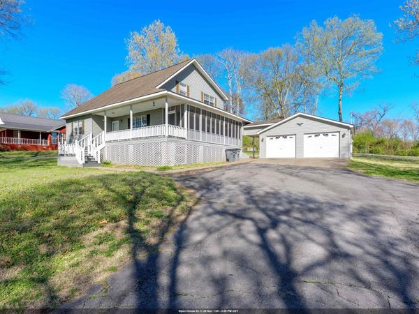 833 Co Rd 413, Killen, AL 35645