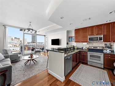 301 Virginia Street, Unit U902, Richmond, VA 23219