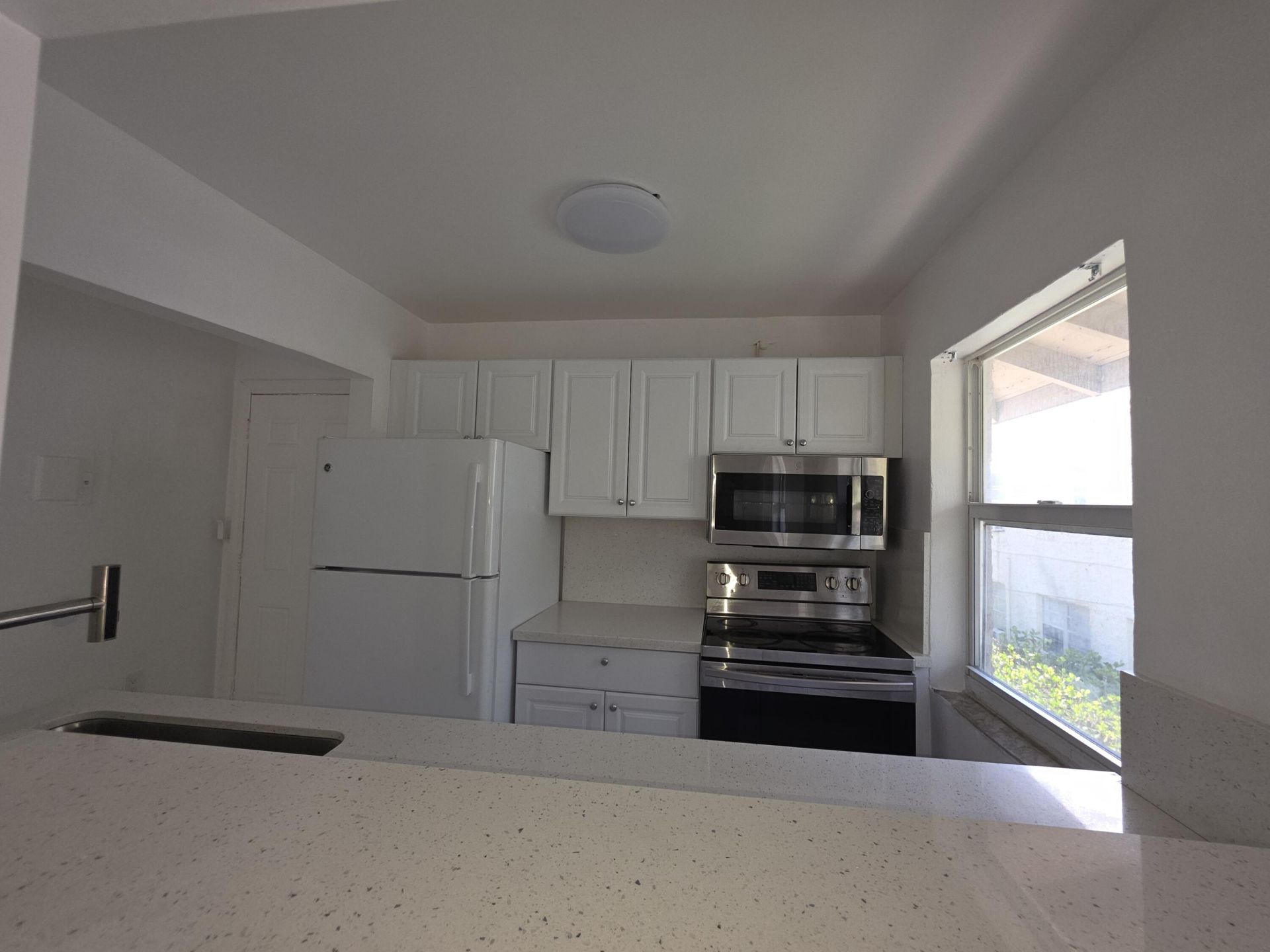 1442 SW 3rd Street, Miami, FL 33135 Photo