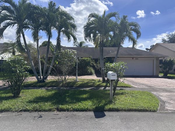 8080 NW 51st Street, Lauderhill, FL 33351