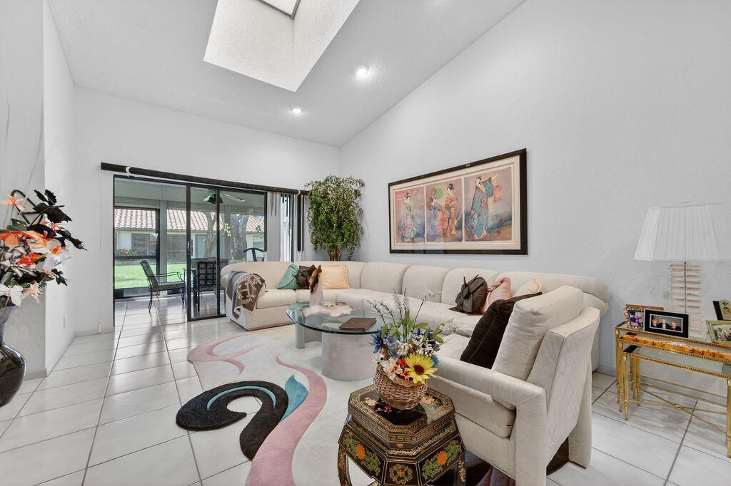 6045 Sunny Pointe Circle, Delray Beach, FL 33484 Photo