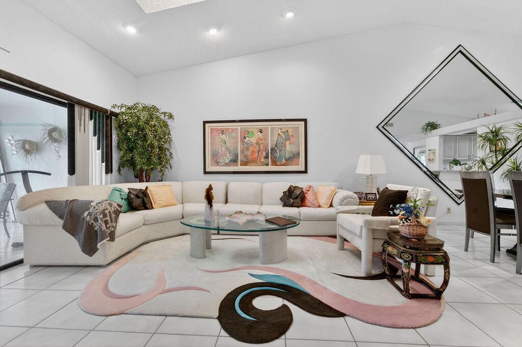 6045 Sunny Pointe Circle, Delray Beach, FL 33484 Photo