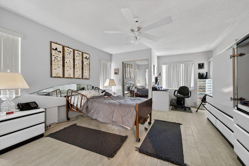 6045 Sunny Pointe Circle, Delray Beach, FL 33484 Photo