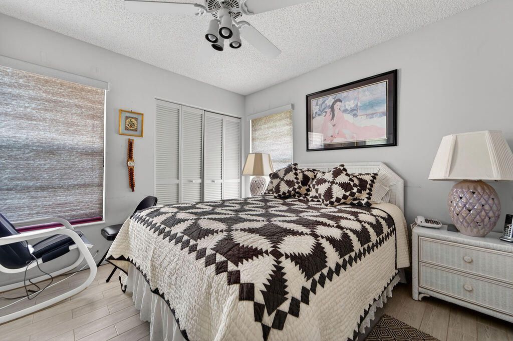 6045 Sunny Pointe Circle, Delray Beach, FL 33484 Photo