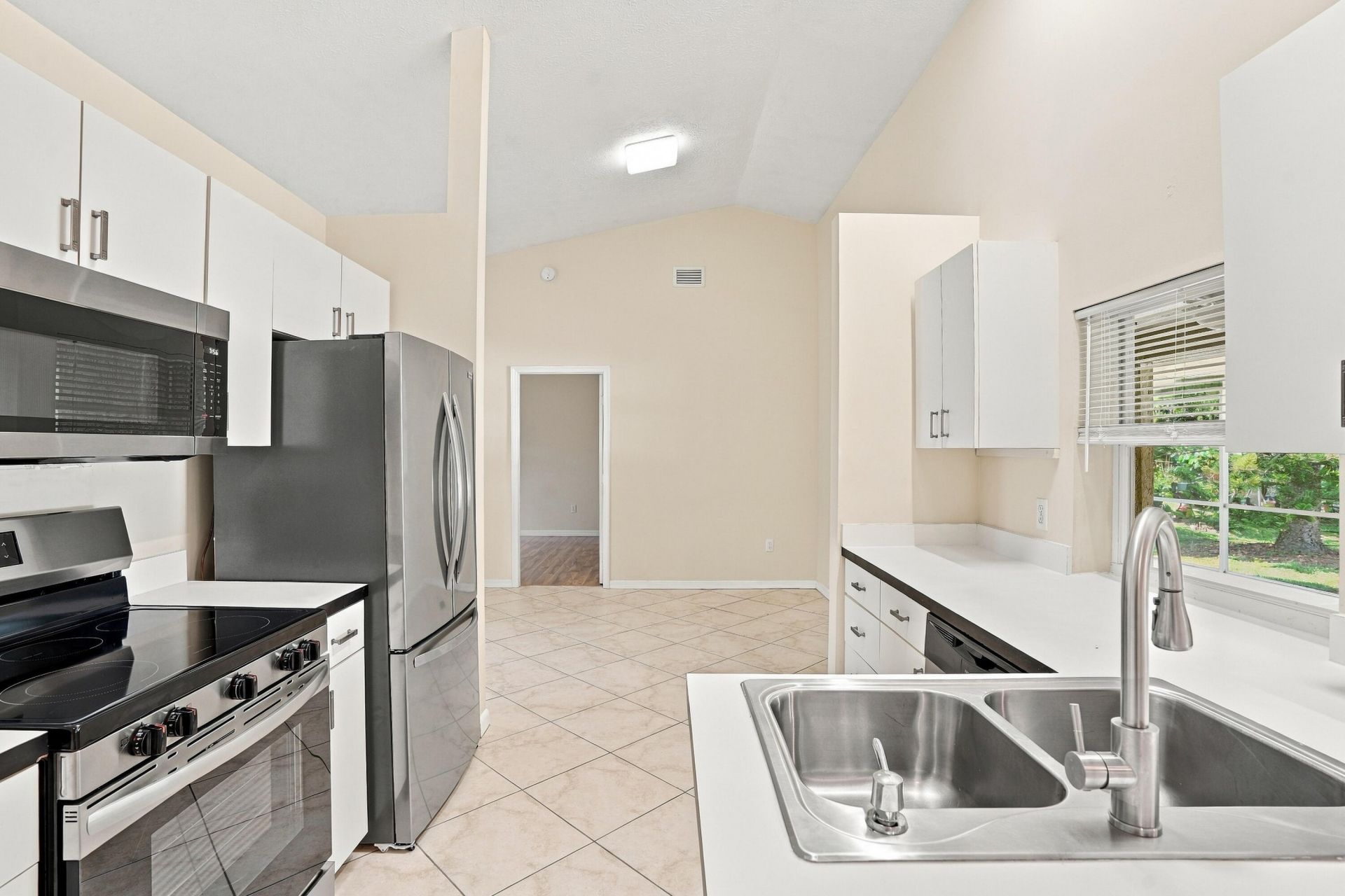 261 SW Parish Terrace, Port Saint Lucie, FL 34984 Photo