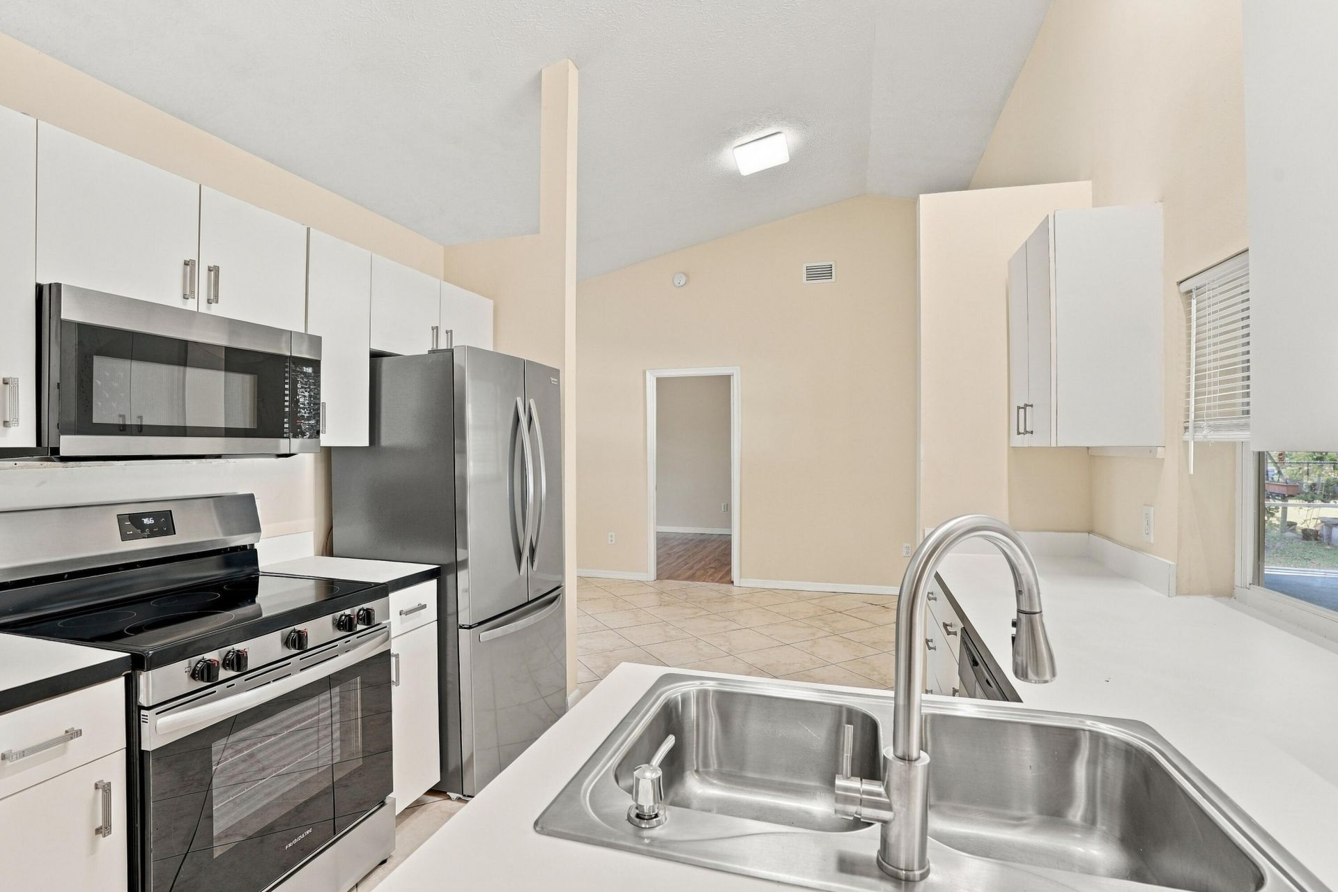 261 SW Parish Terrace, Port Saint Lucie, FL 34984 Photo