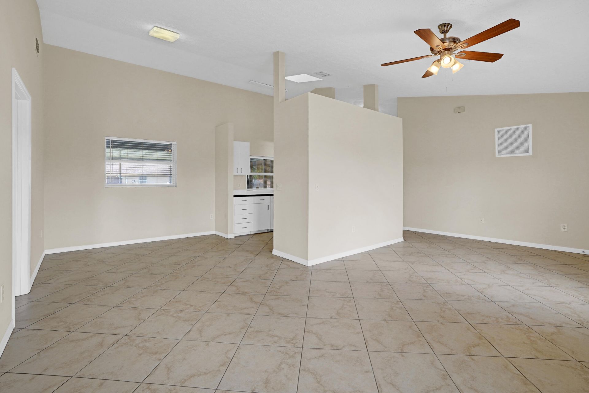 261 SW Parish Terrace, Port Saint Lucie, FL 34984 Photo