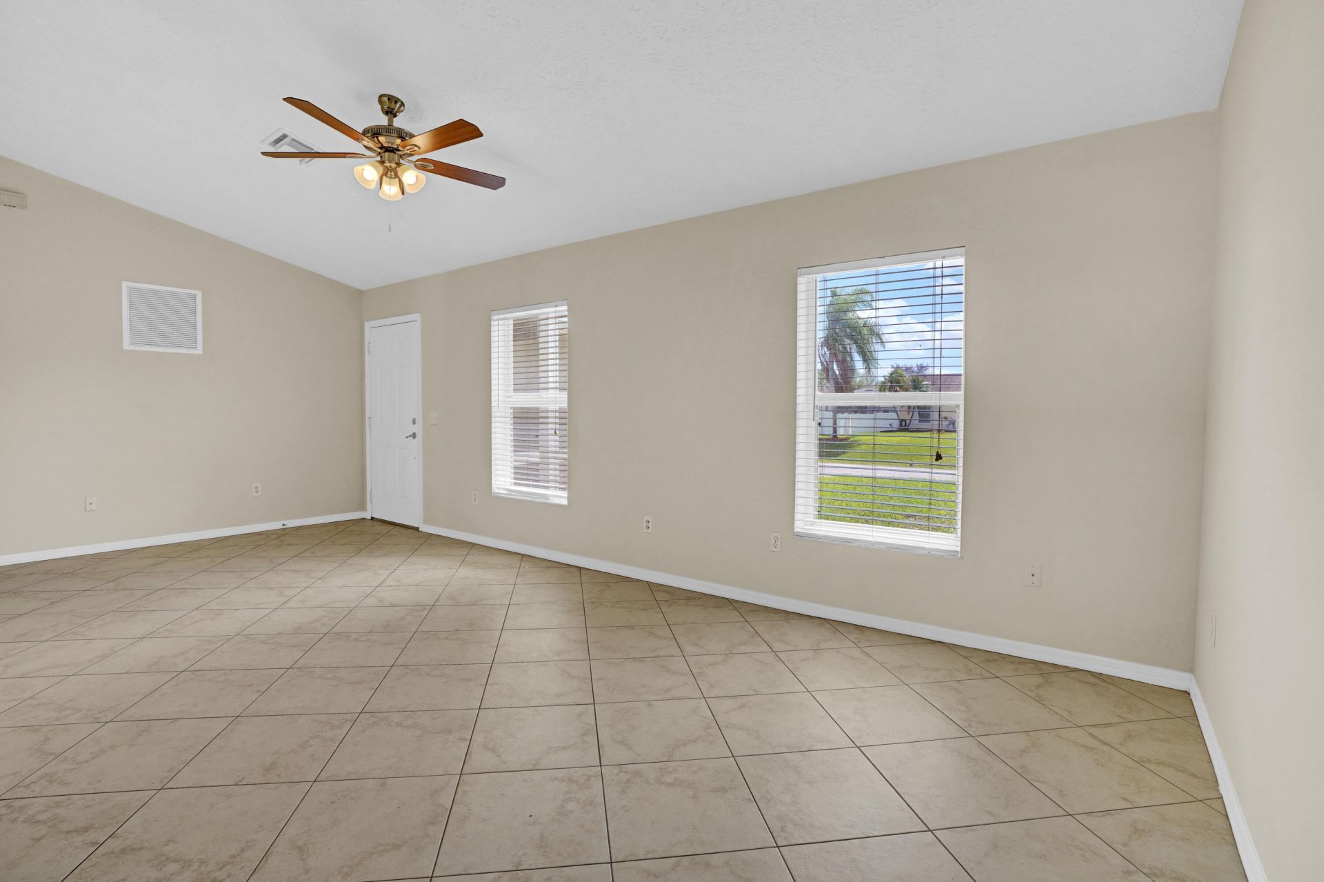 261 SW Parish Terrace, Port Saint Lucie, FL 34984 Photo
