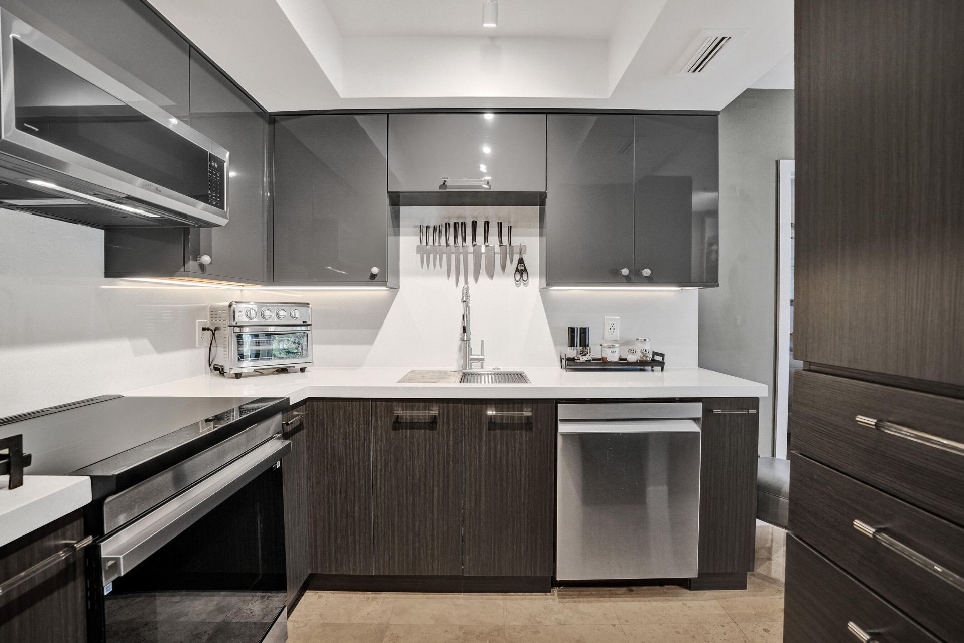 2430 SE 17th Street, Unit G, Fort Lauderdale, FL 33316 Photo