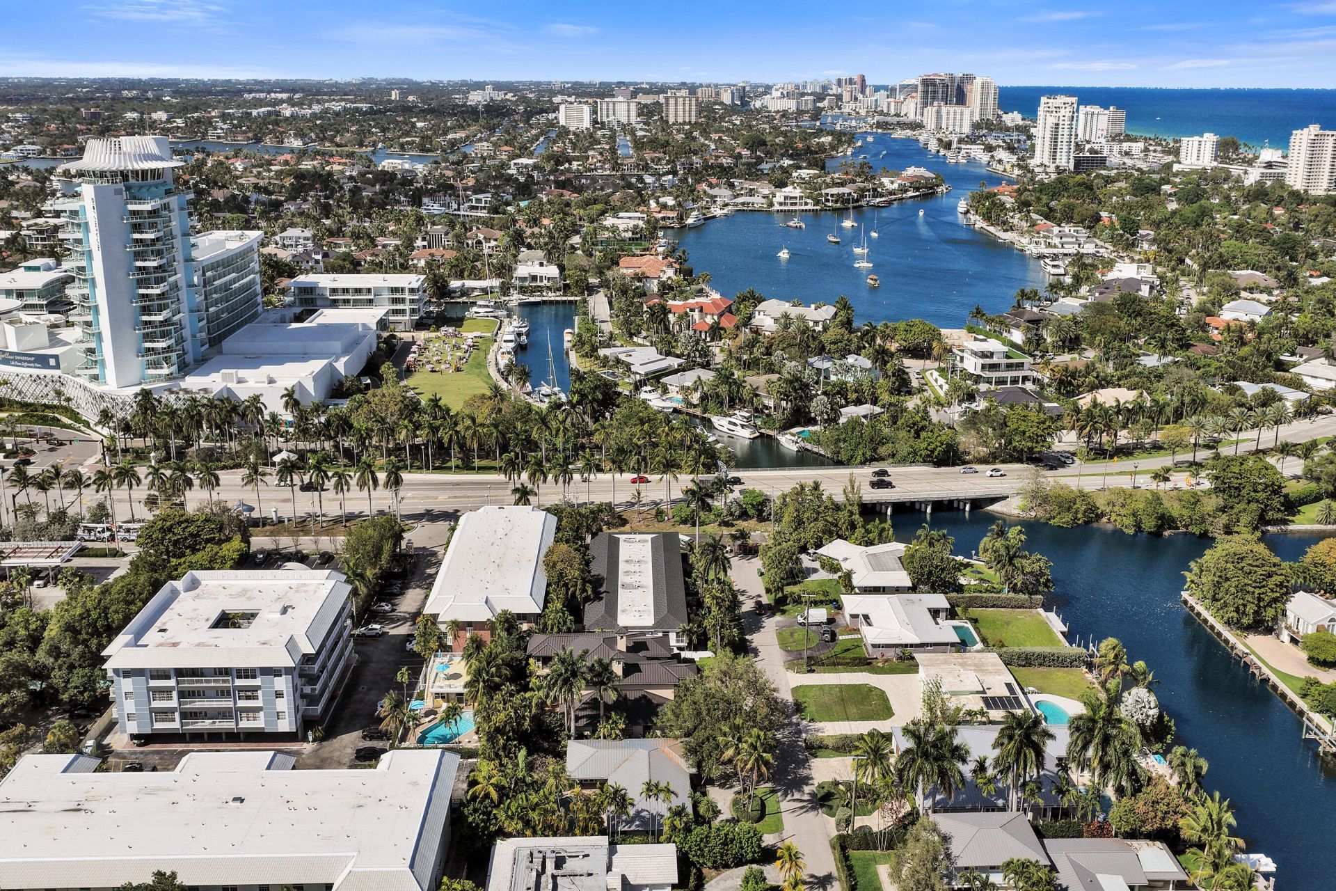 2430 SE 17th Street, Unit G, Fort Lauderdale, FL 33316 Photo