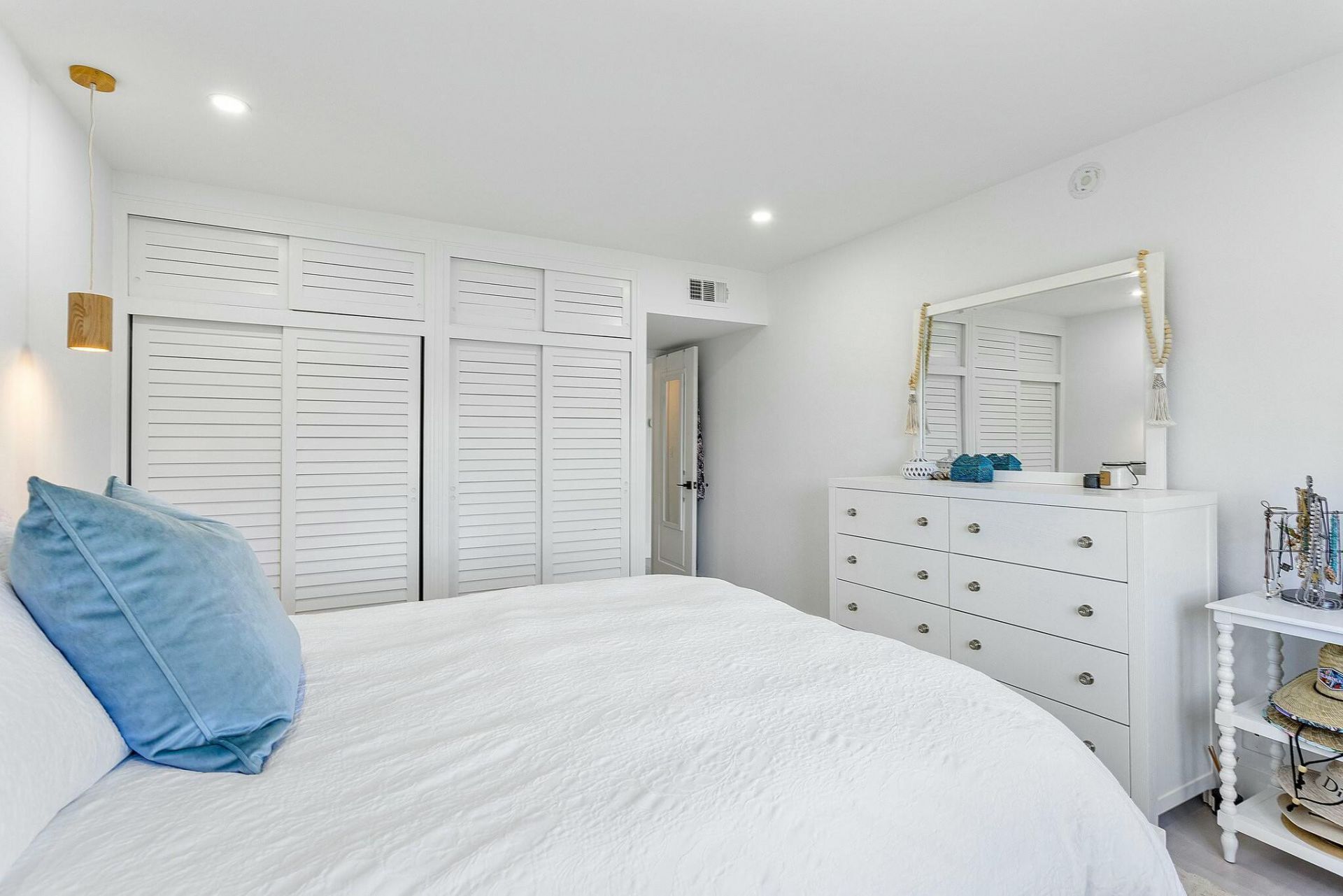 330 N Federal Highway, Deerfield Beach, FL 33441 Photo