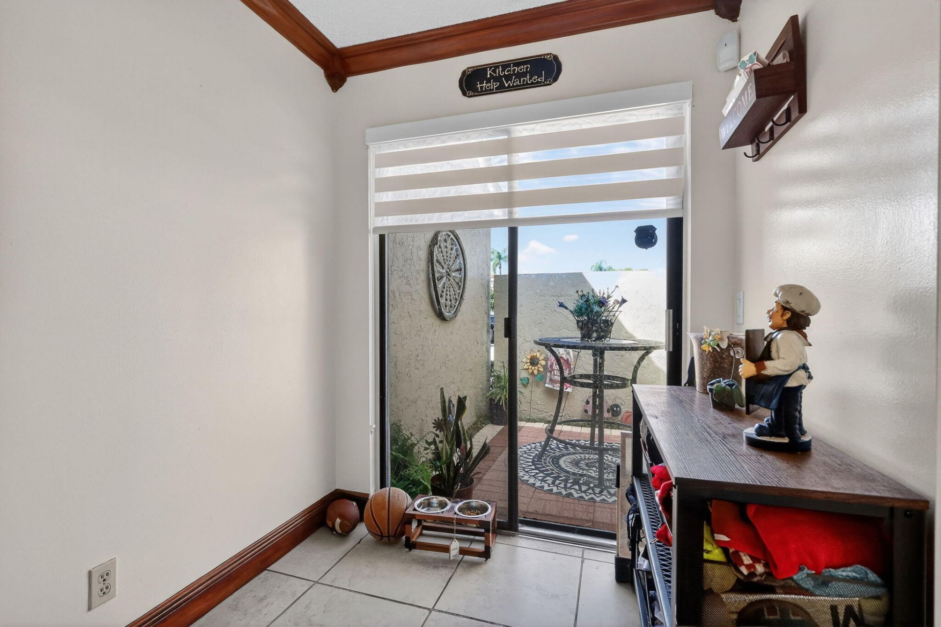 6171 NW 170th Lane, Hialeah, FL 33015 Photo