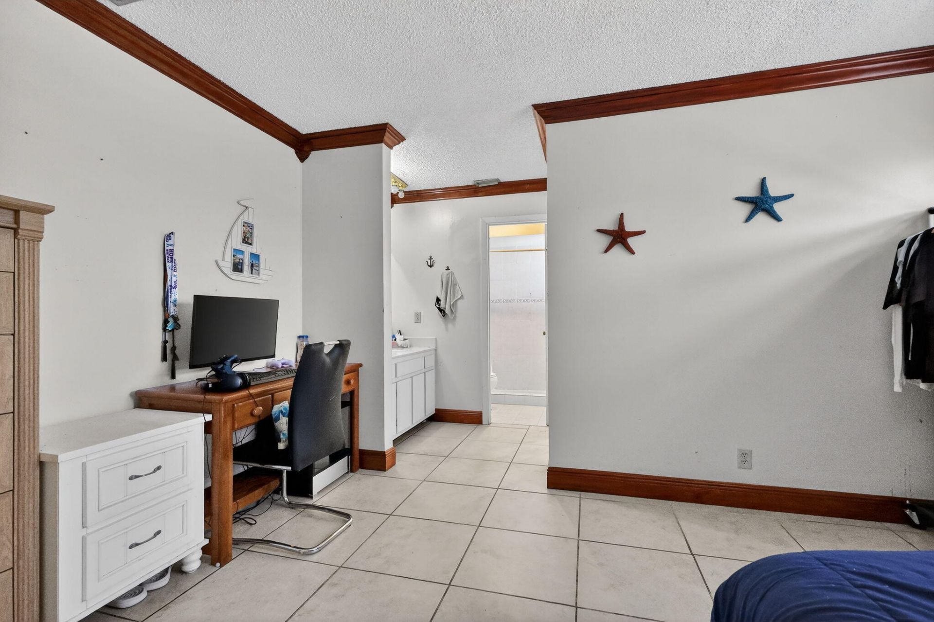 6171 NW 170th Lane, Hialeah, FL 33015 Photo