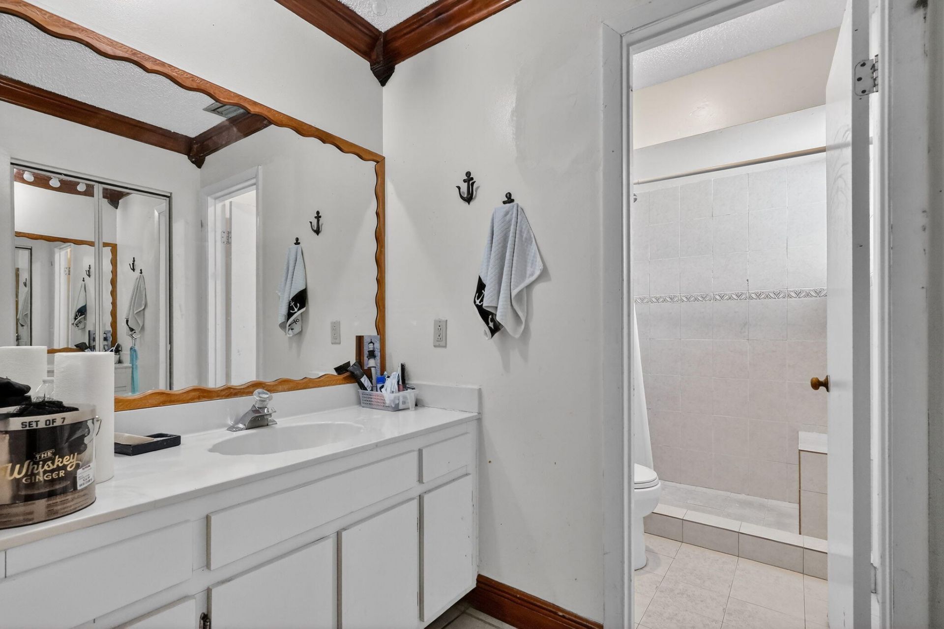 6171 NW 170th Lane, Hialeah, FL 33015 Photo