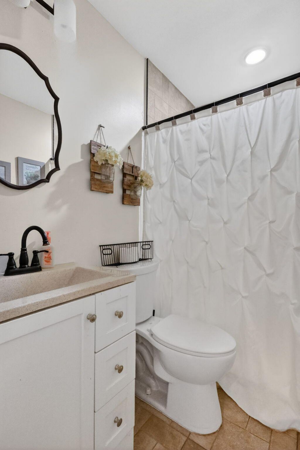 6171 NW 170th Lane, Hialeah, FL 33015 Photo