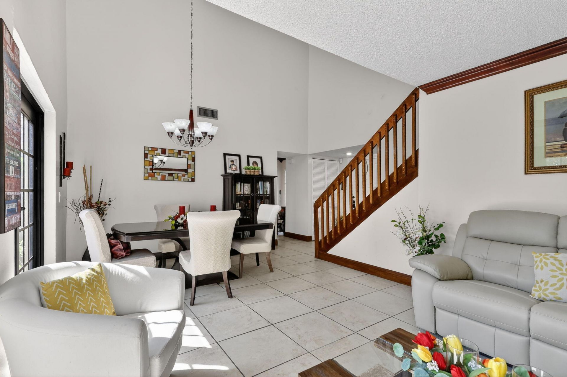 6171 NW 170th Lane, Hialeah, FL 33015 Photo