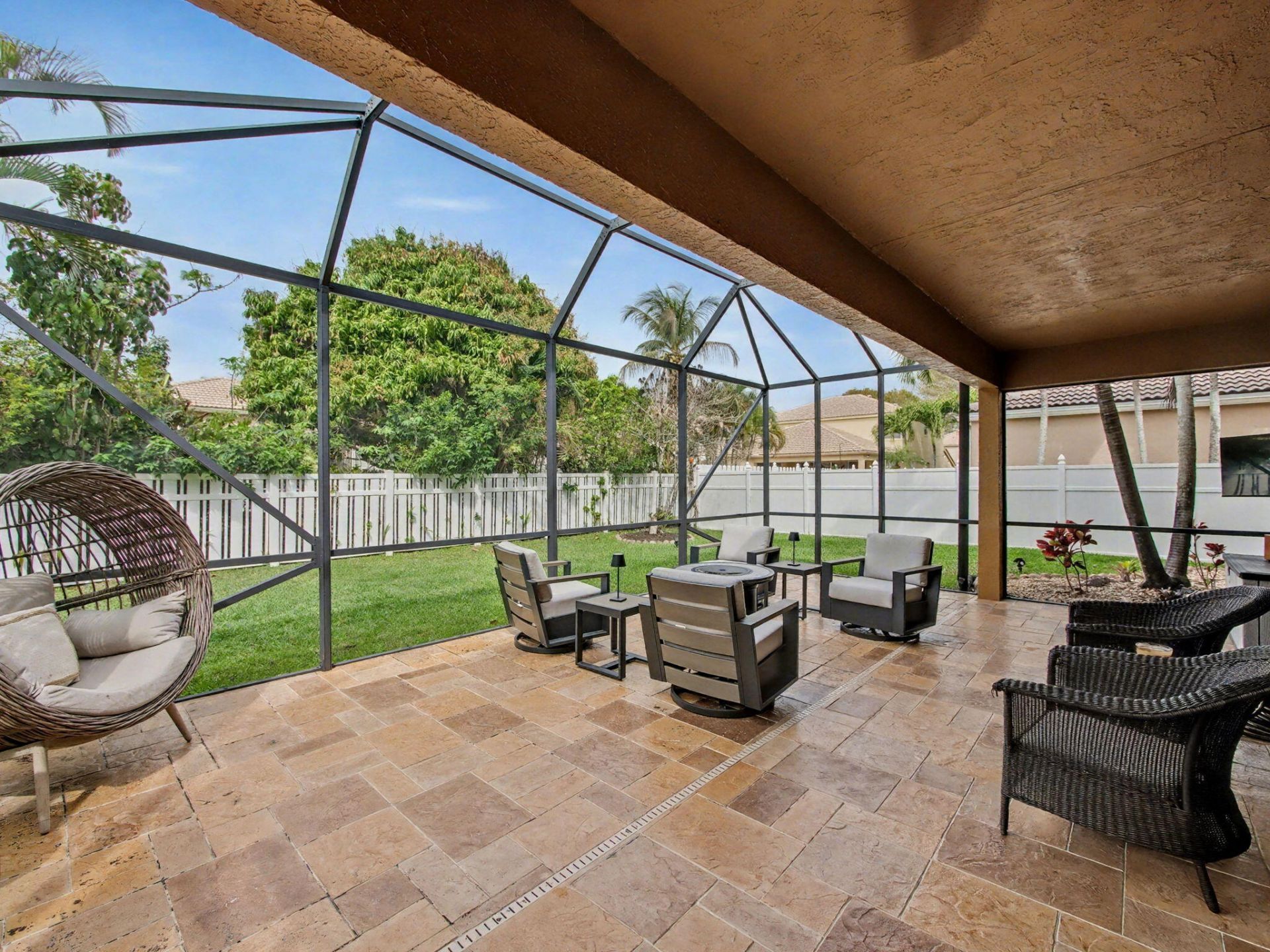 2052 Reston Circle, Royal Palm Beach, FL 33411 Photo