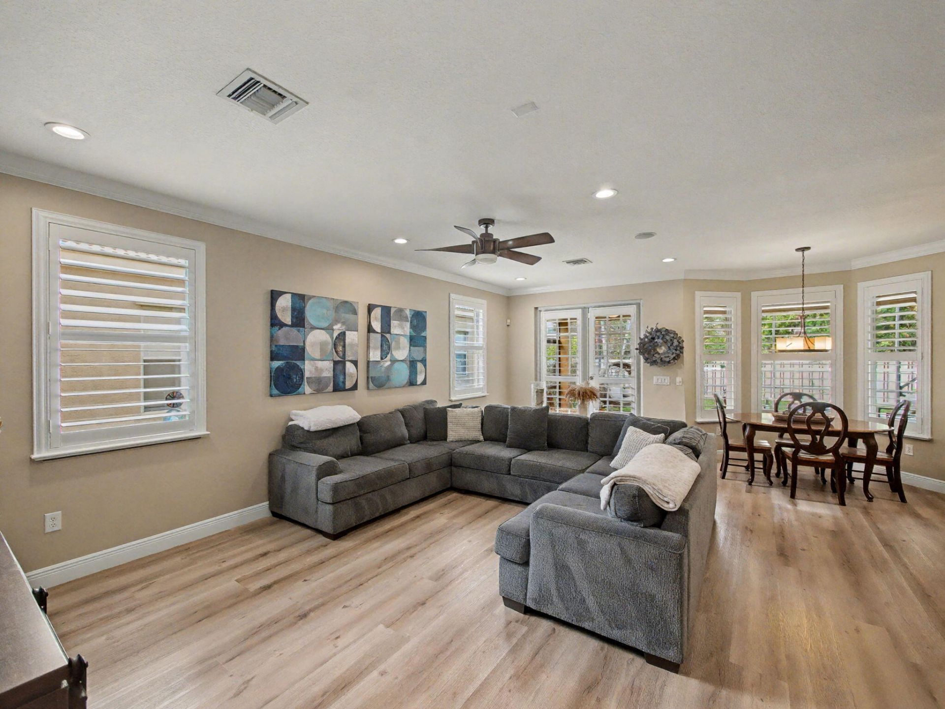 2052 Reston Circle, Royal Palm Beach, FL 33411 Photo