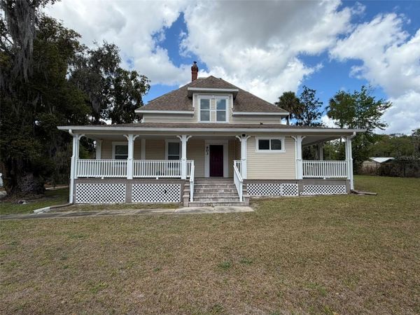 903 E NEW YORK AVENUE, DELAND, FL 32724