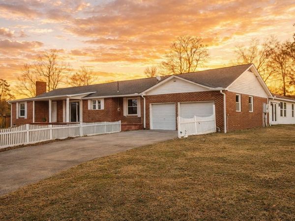 217 Mcclanahan Road SE, Cleveland, TN 37323