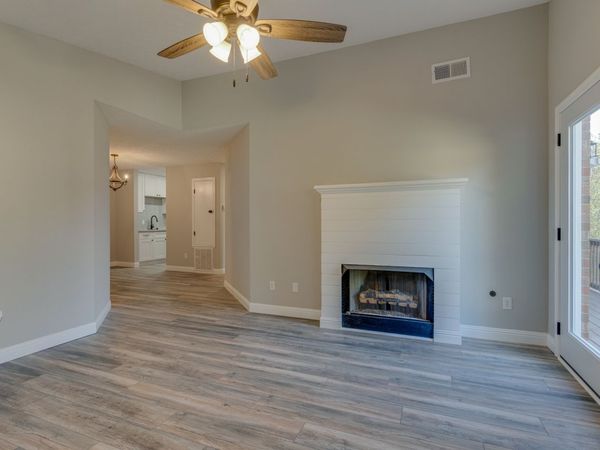 180 Brooke Castle Dr , Hermitage, TN 37076