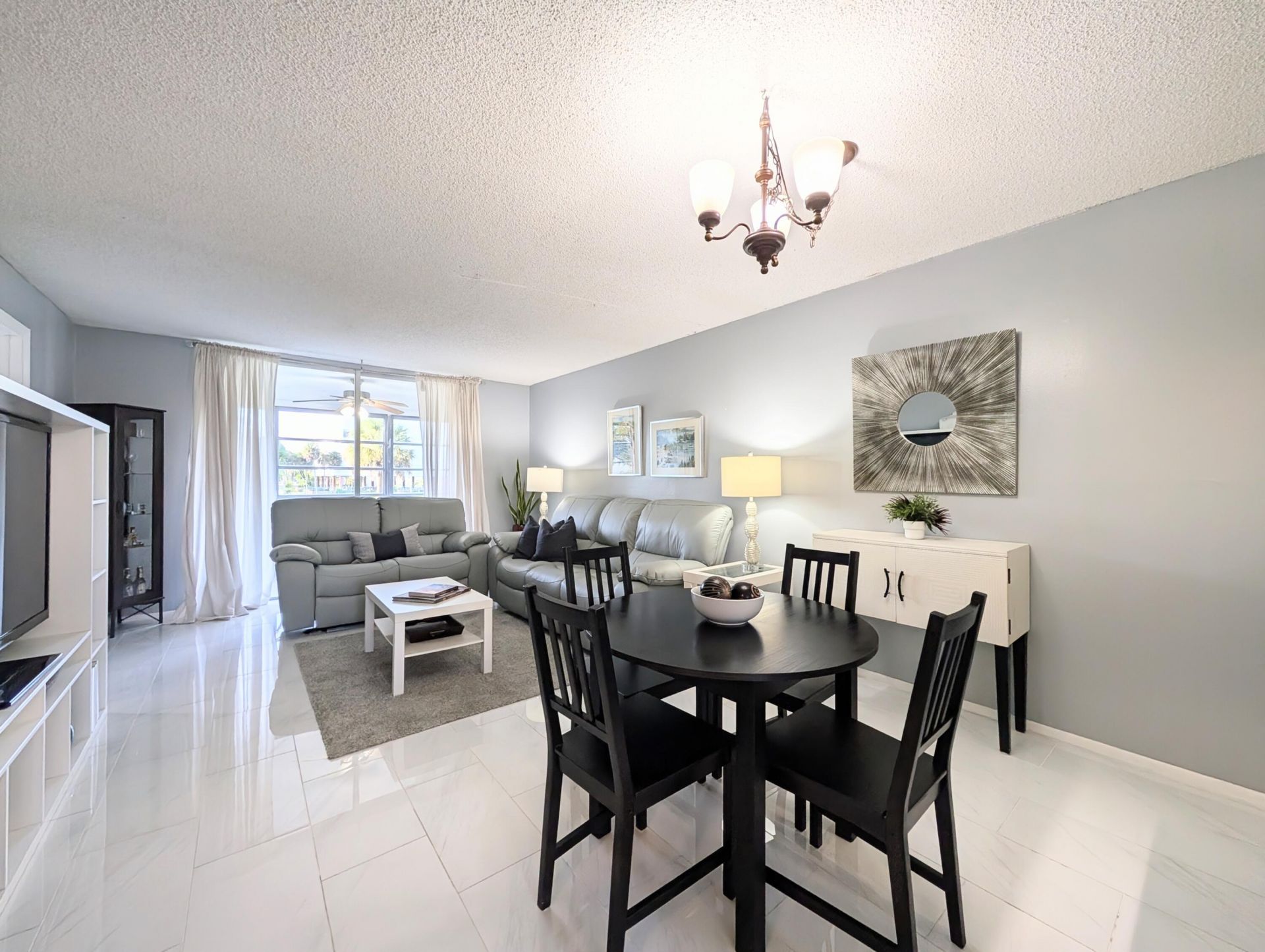 8021 Sunrise Lakes Drive N, Unit 203, Sunrise, FL 33322 Photo