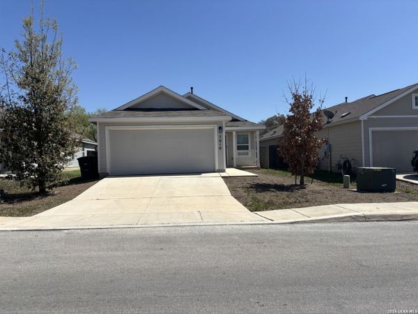 7010 Dominic, San Antonio, TX 78242