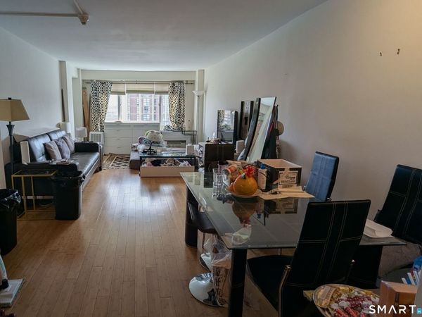 100 York, Unit 15M, New Haven, CT 06511