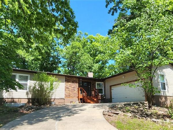 1900 Glenn Court, Marthasville, MO 63357
