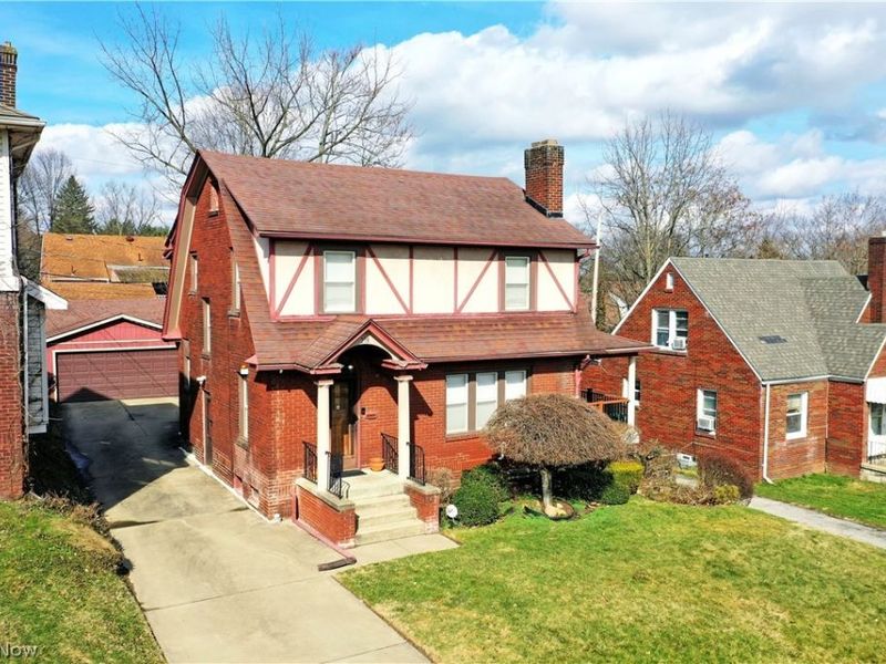 218 Upland Avenue, Youngstown, OH 44504 Photo 1