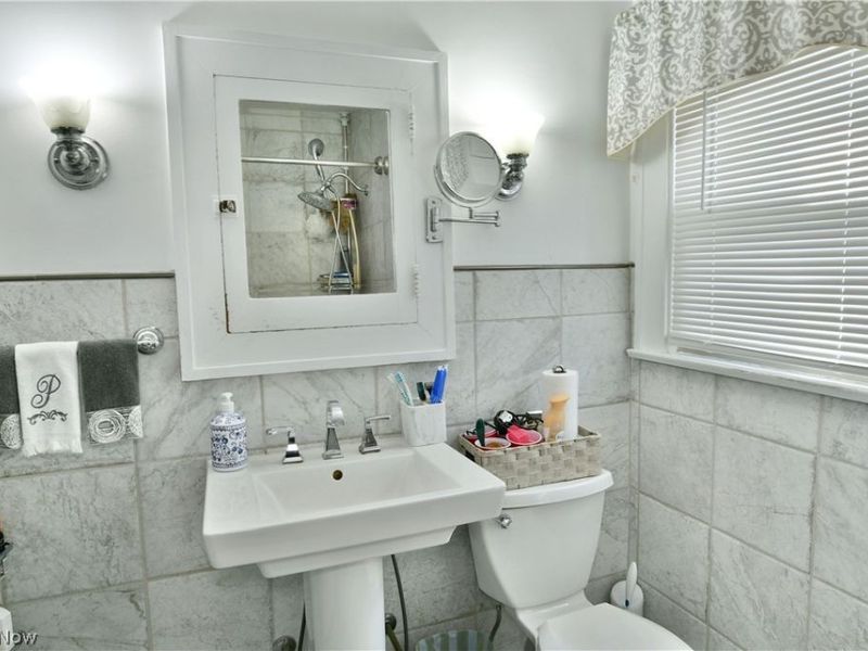 218 Upland Avenue, Youngstown, OH 44504 Photo 37