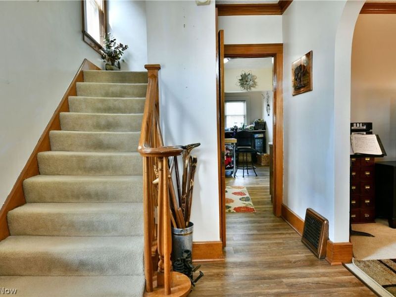 218 Upland Avenue, Youngstown, OH 44504 Photo 9